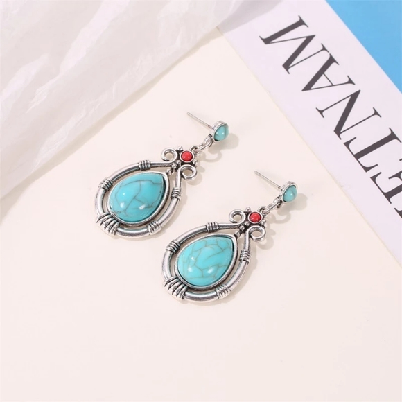 Vintage Tibetan Silver Turquoises Earrings - Picture 4 of 5
